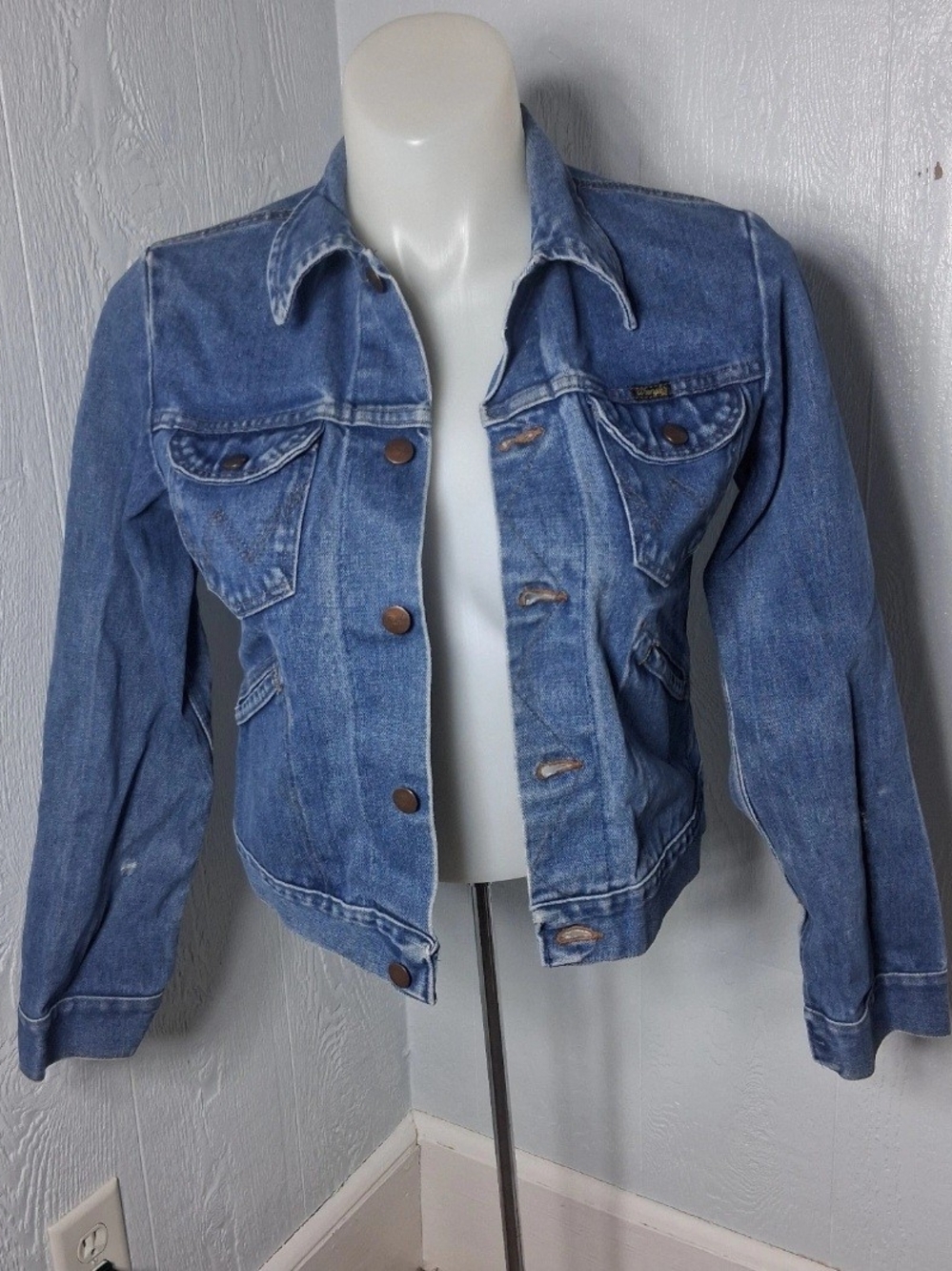 Vintage 70s Wrangler Western Denim Chore Ranch Jacket Cowgirl Fit Cropped USA